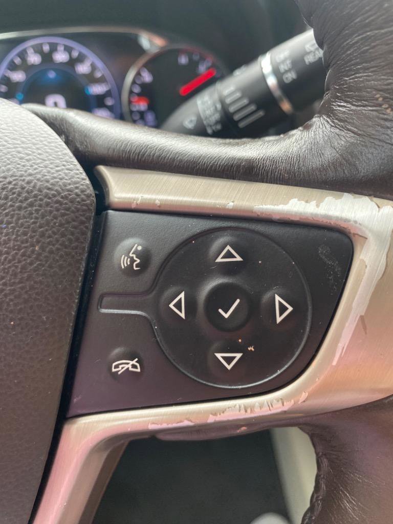 Used 2017 GMC Acadia Denali w/ Technology Package image 20