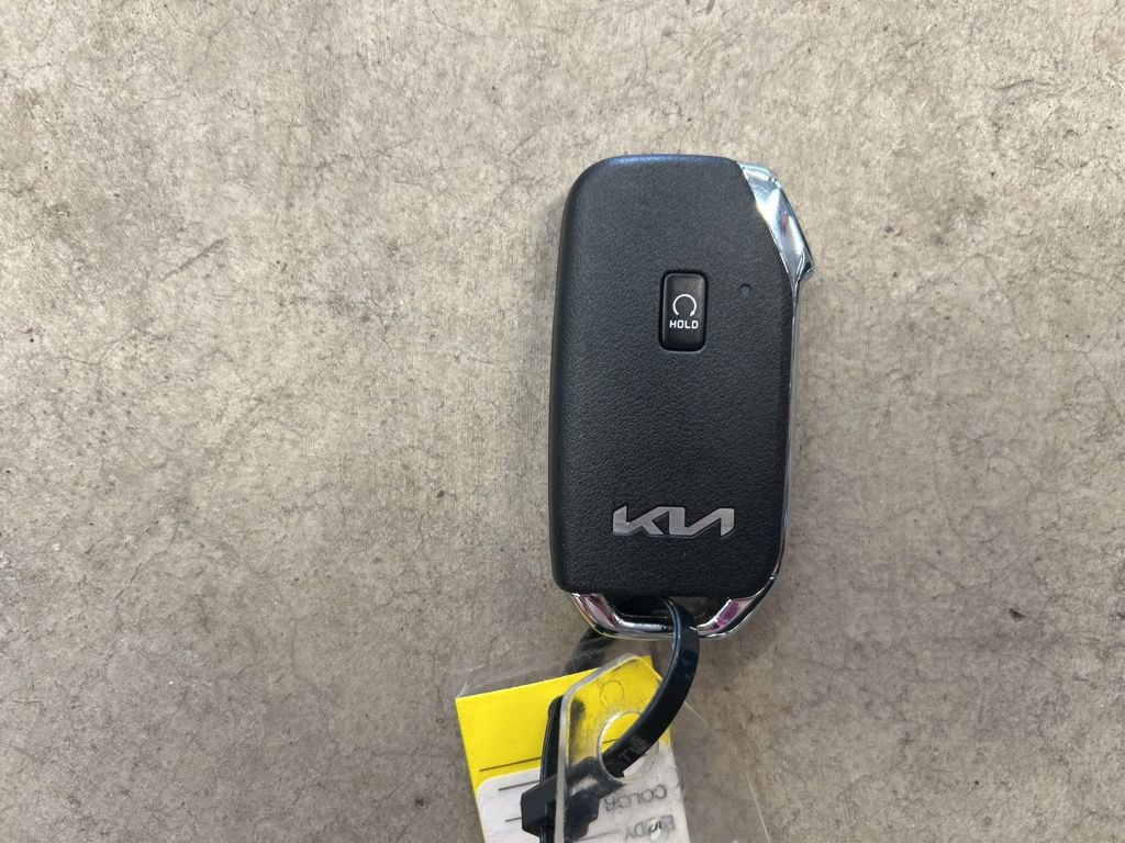 Used 2023 Kia Sorento SX AWD/4WD image 33