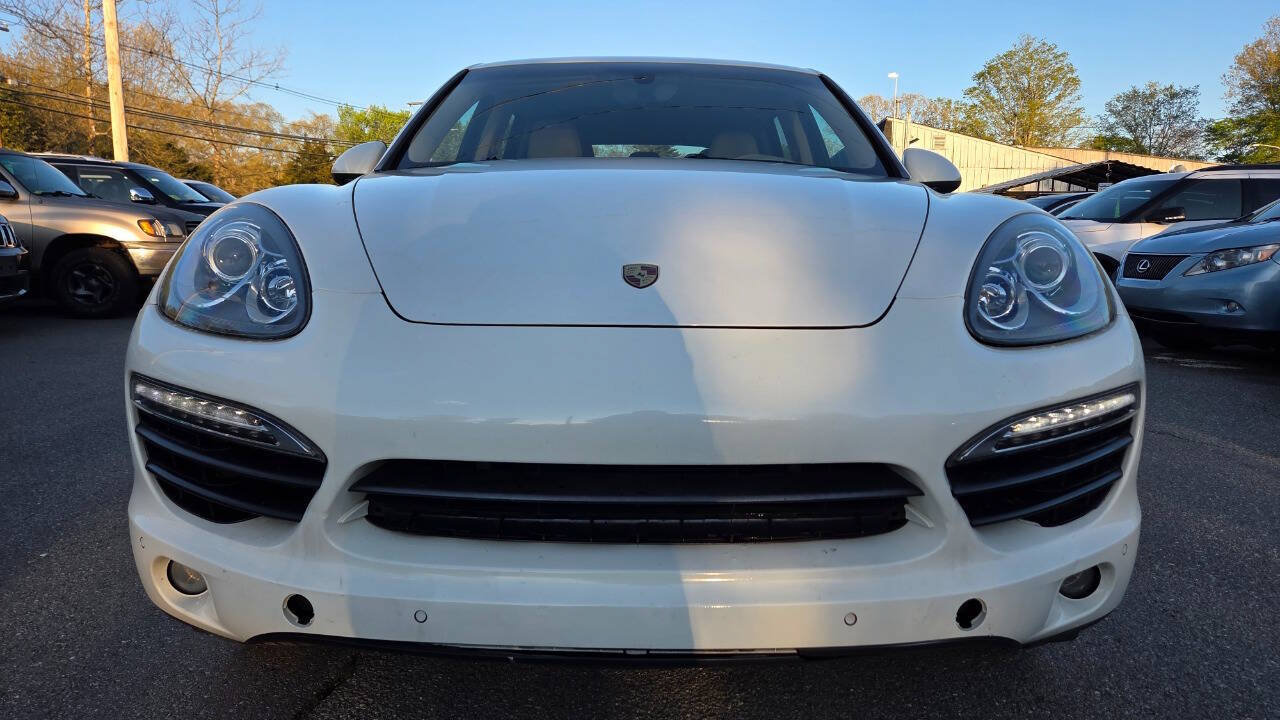 Used 2012 Porsche Cayenne S AWD/4WD image 4