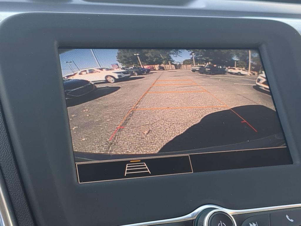 Used 2023 Chevrolet Equinox LS image 14