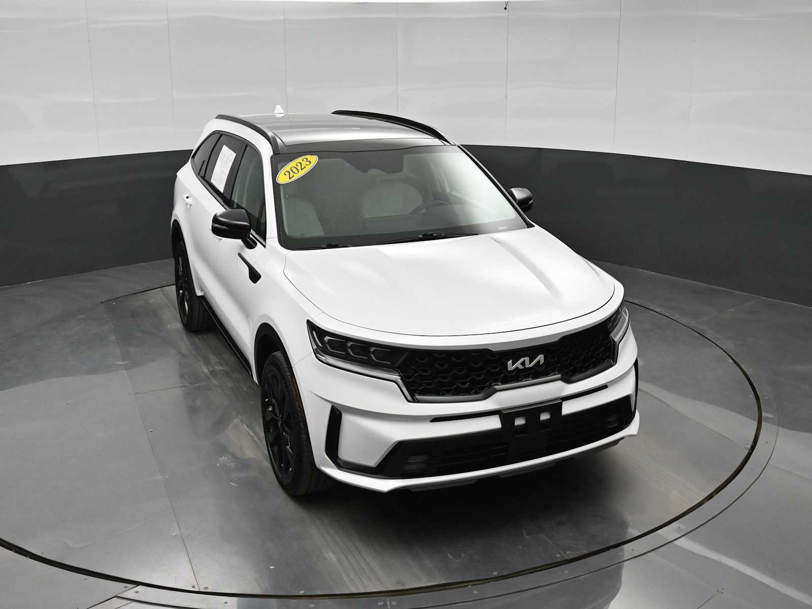Used 2023 Kia Sorento SX AWD/4WD image 25