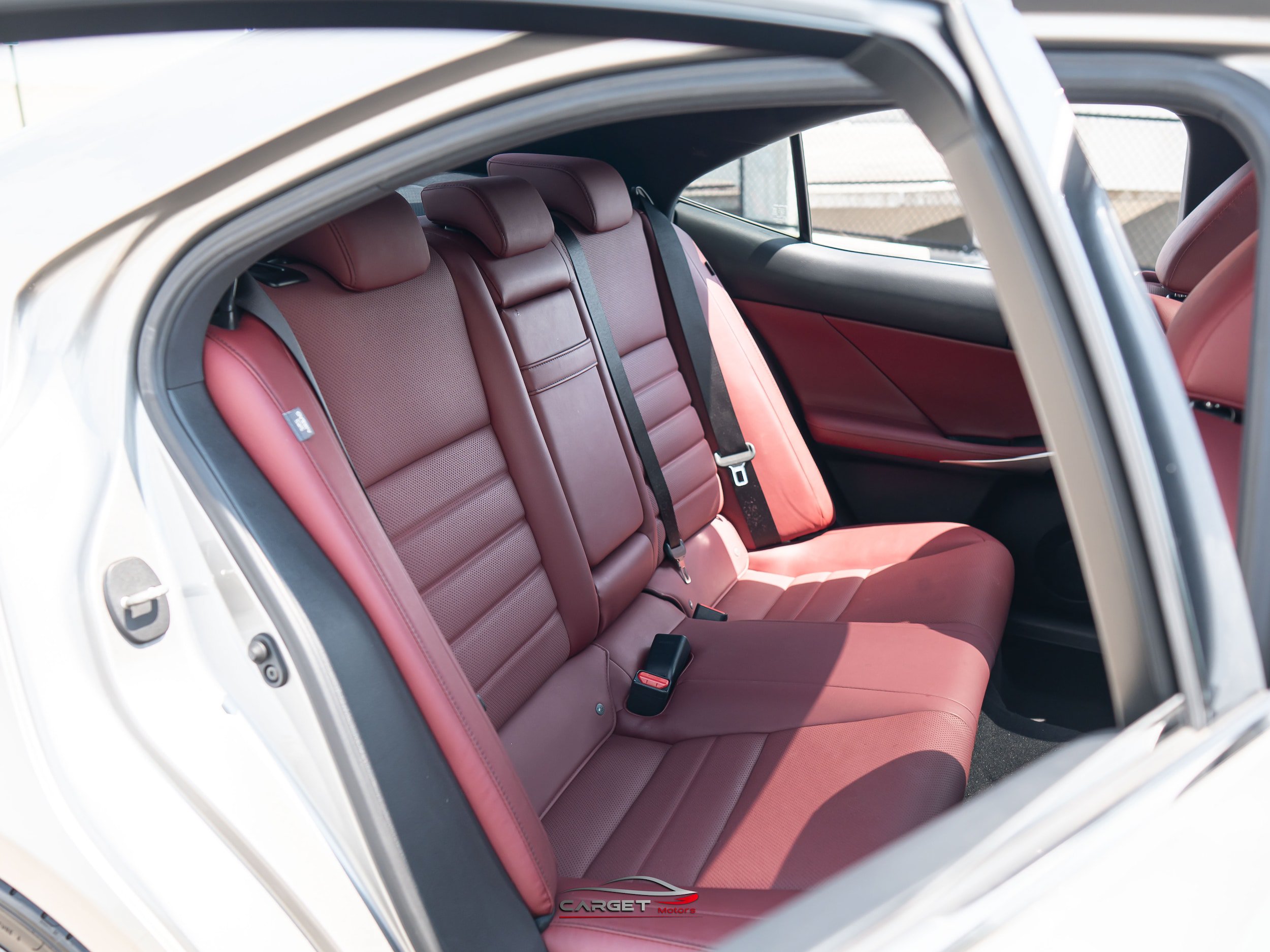 Used 2019 Lexus IS 300 F Sport w/ F Sport Package RWD image 18
