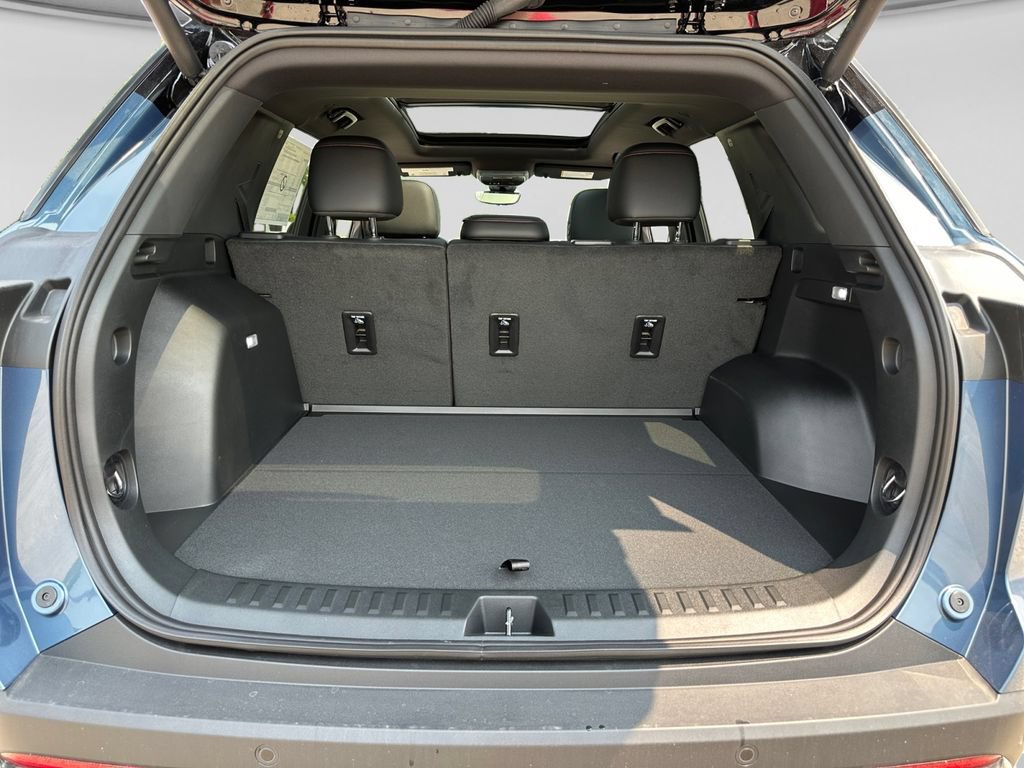 New 2027 Chevrolet Equinox RS w/ Safety and Technology Package AWD/4WD image 42