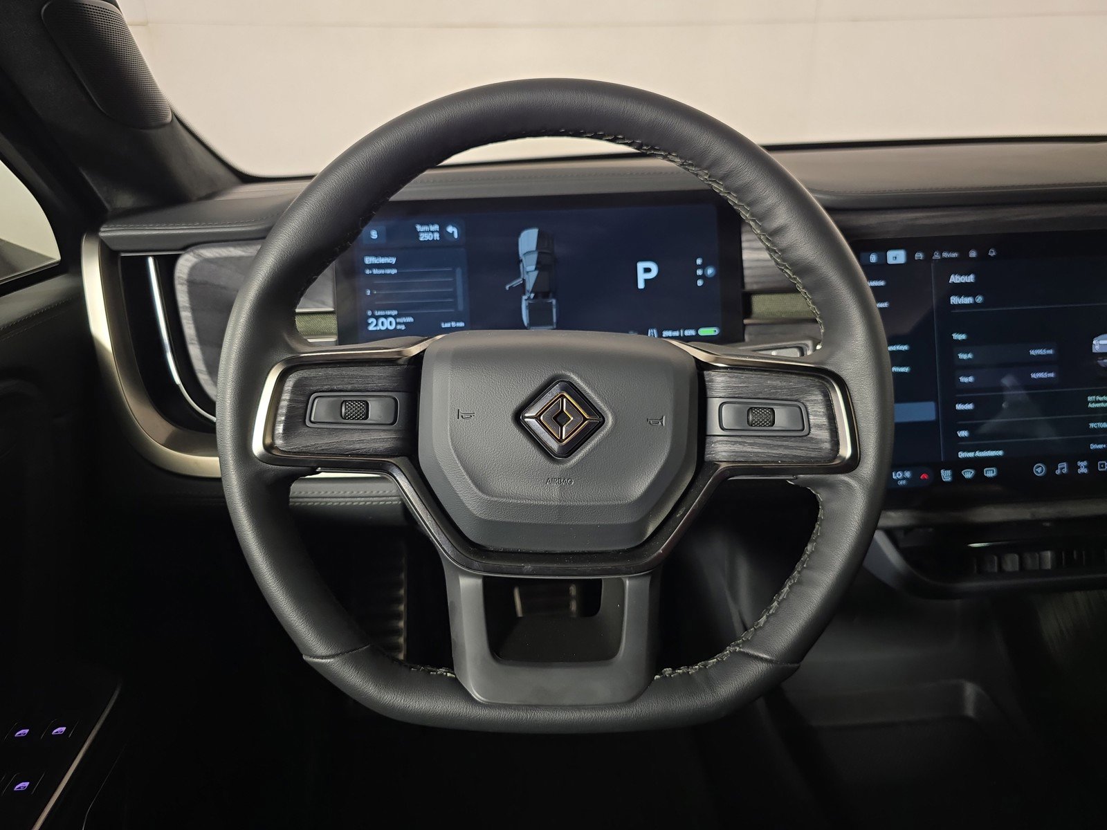 Used 2024 Rivian R1T Adventure AWD/4WD image 26