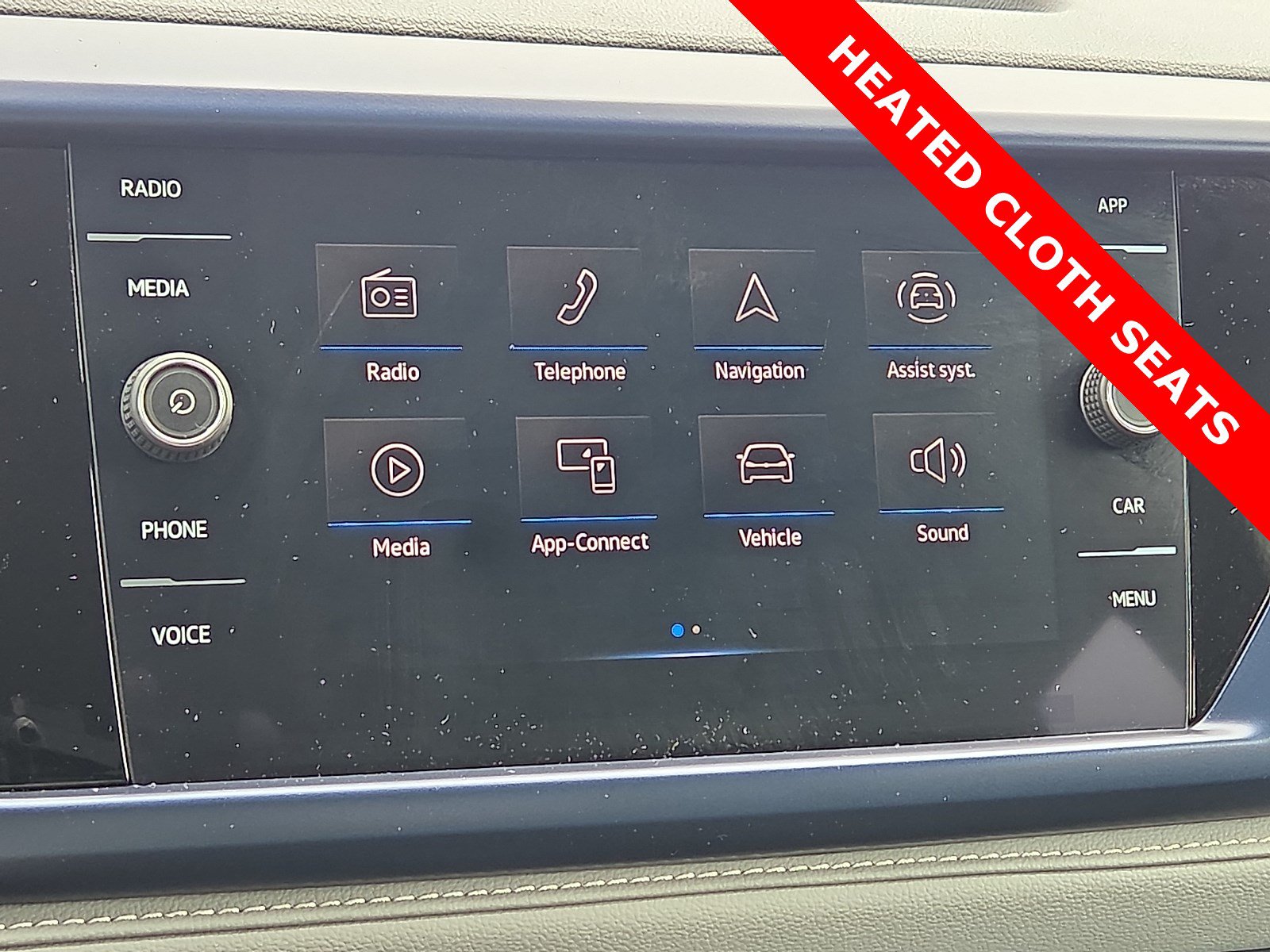 Used 2024 Volkswagen Taos SE FWD image 17