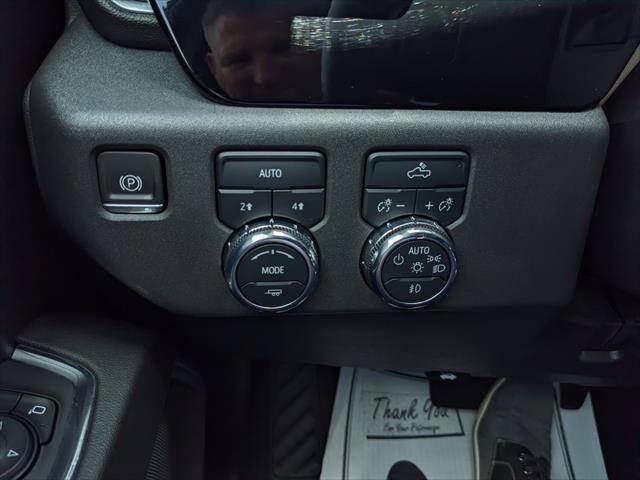 Used 2024 GMC Sierra 1500 Elevation AWD/4WD image 23