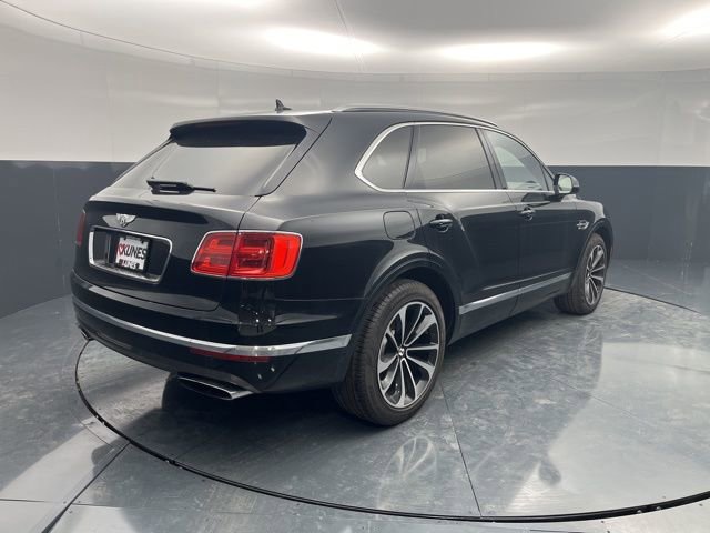 Used 2018 Bentley Bentayga image 7