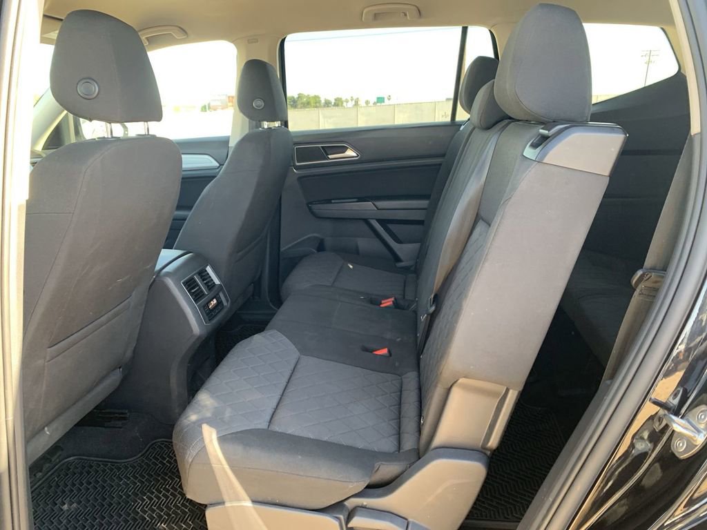 Used 2018 Volkswagen Atlas S FWD image 23