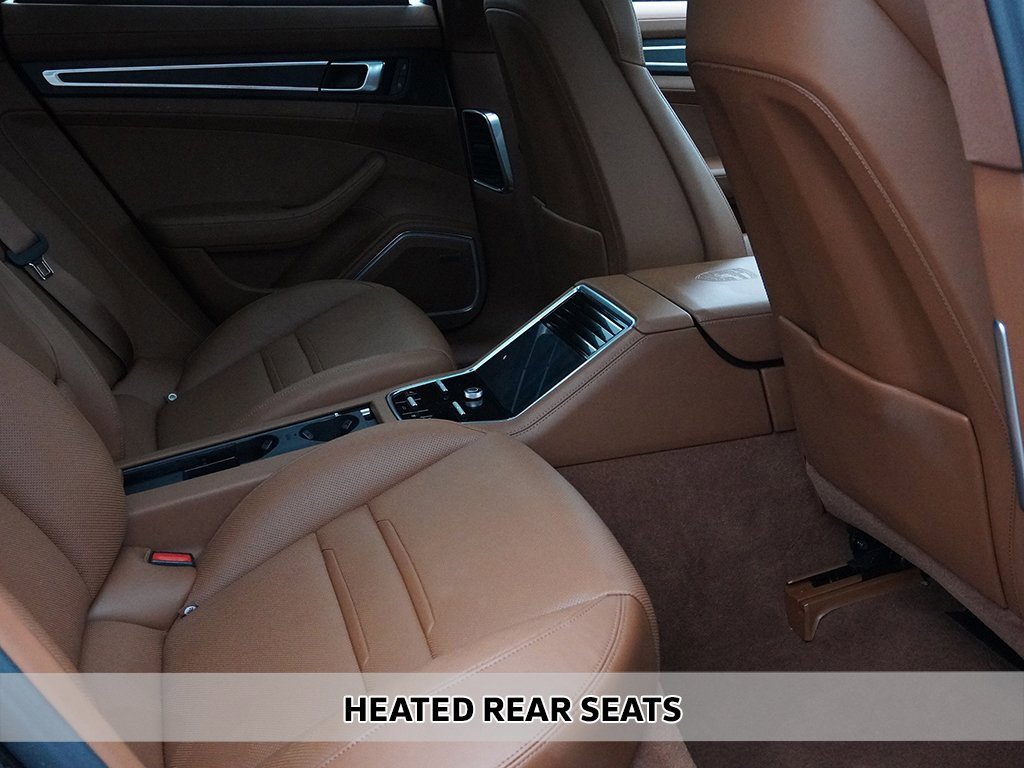 Used 2023 Porsche Panamera 4 Platinum Edition image 10