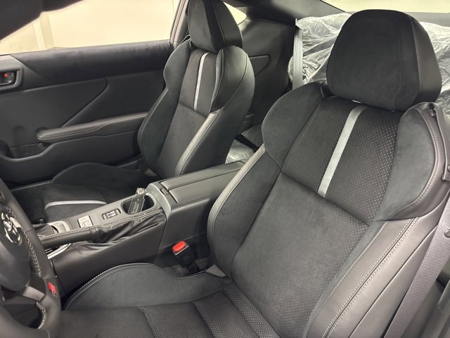New 2025 Toyota GR86 Premium image 15