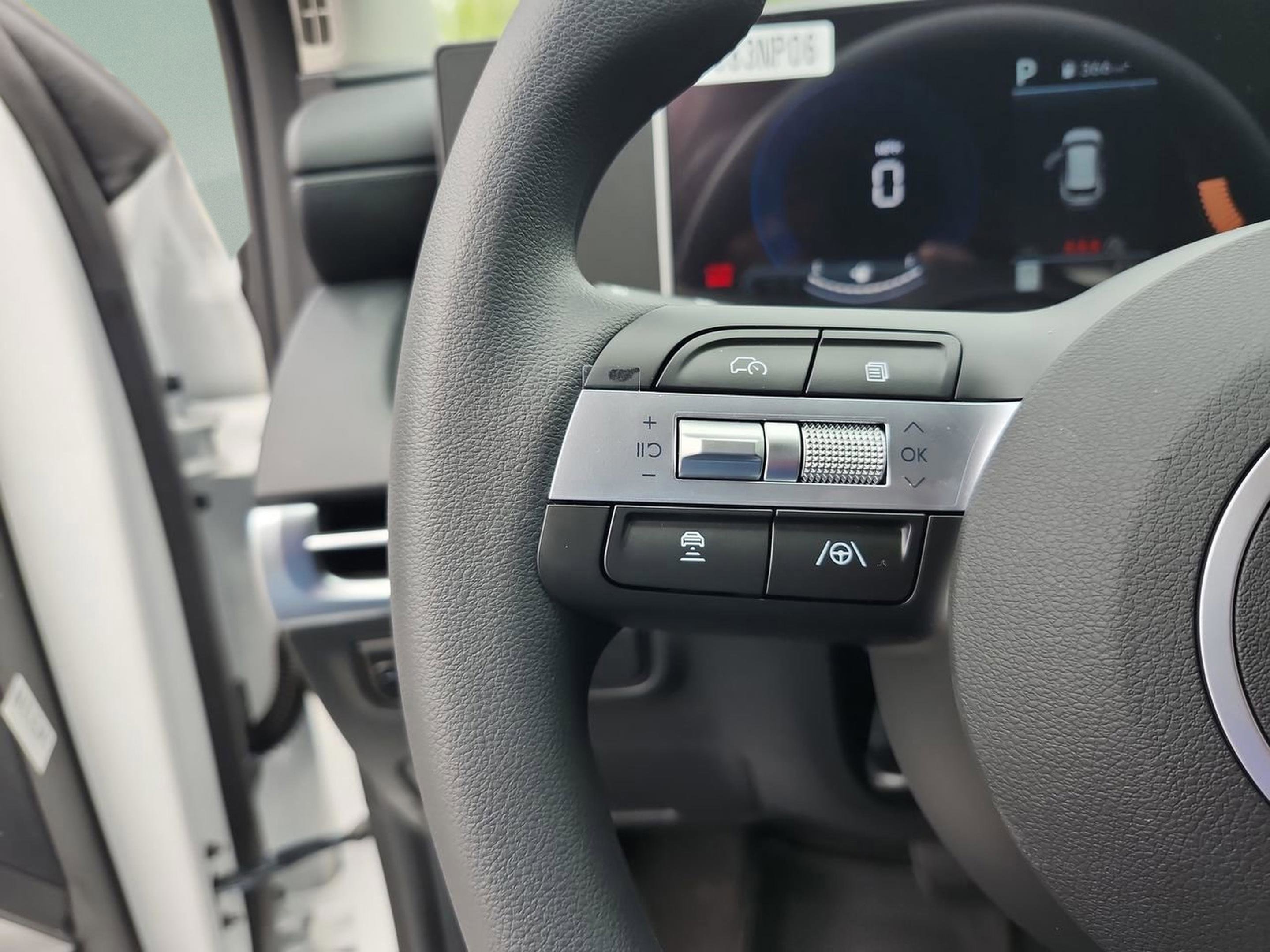 New 2026 Hyundai Tucson SEL image 13