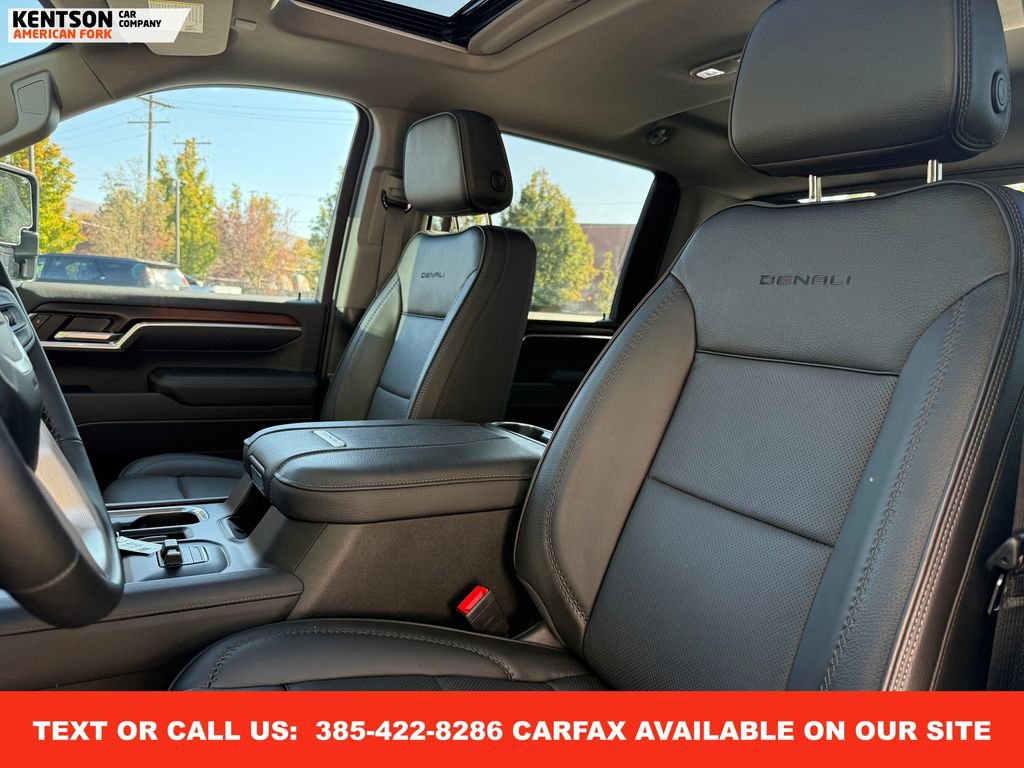 Used 2025 GMC Sierra 3500 Denali image 30
