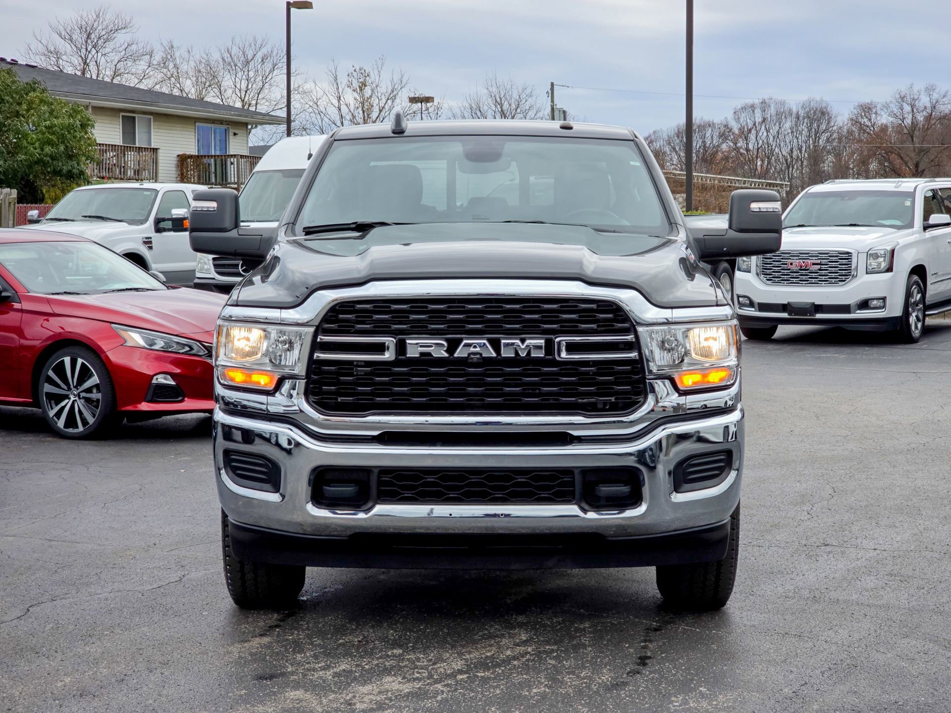Used 2024 RAM 3500 Tradesman w/ Towing Technology Group image 4