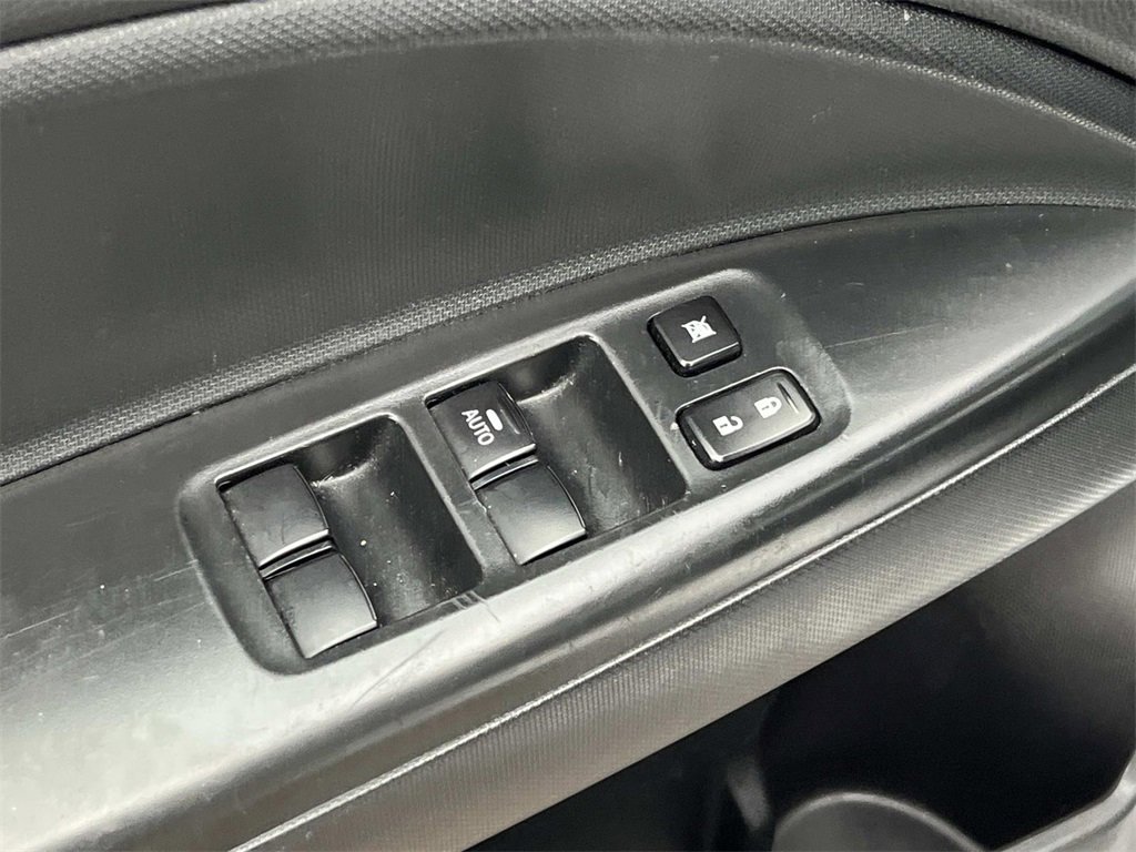 Used 2022 Mitsubishi Mirage ES image 12