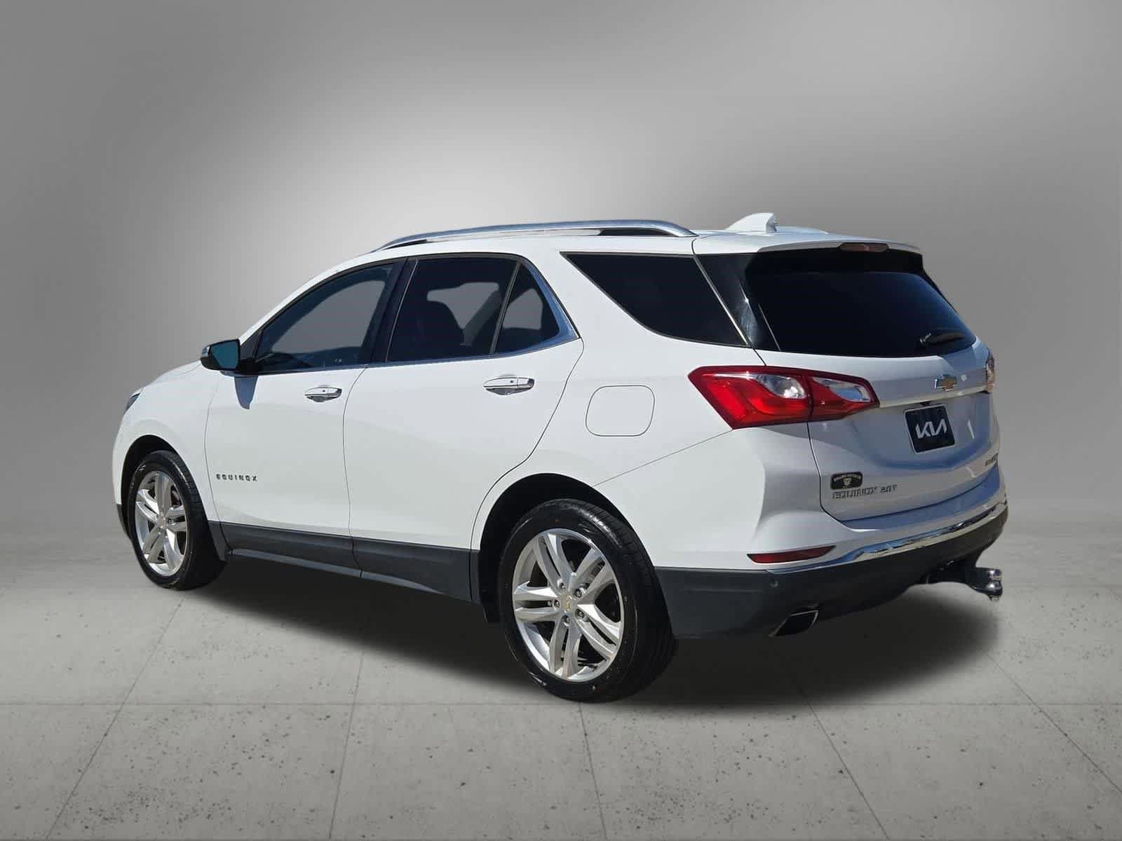 Used 2018 Chevrolet Equinox Premier AWD/4WD image 3