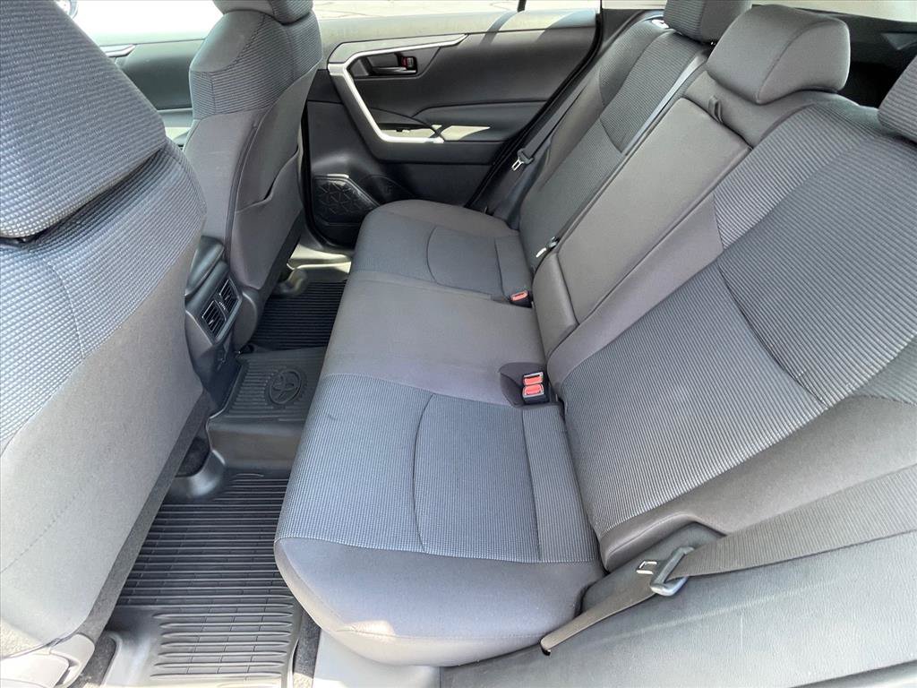 Used 2024 Toyota RAV4 LE AWD/4WD image 23