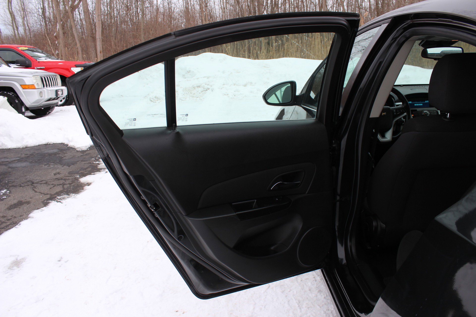 Used 2014 Chevrolet Cruze LT image 27