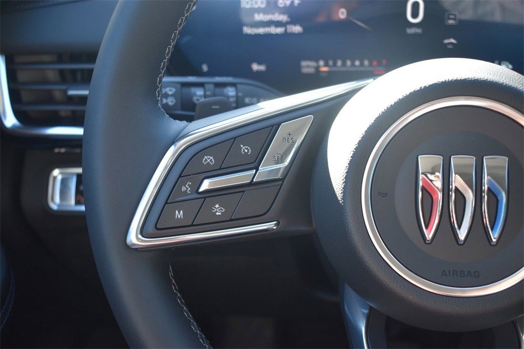 New 2025 Buick Envision Preferred image 21