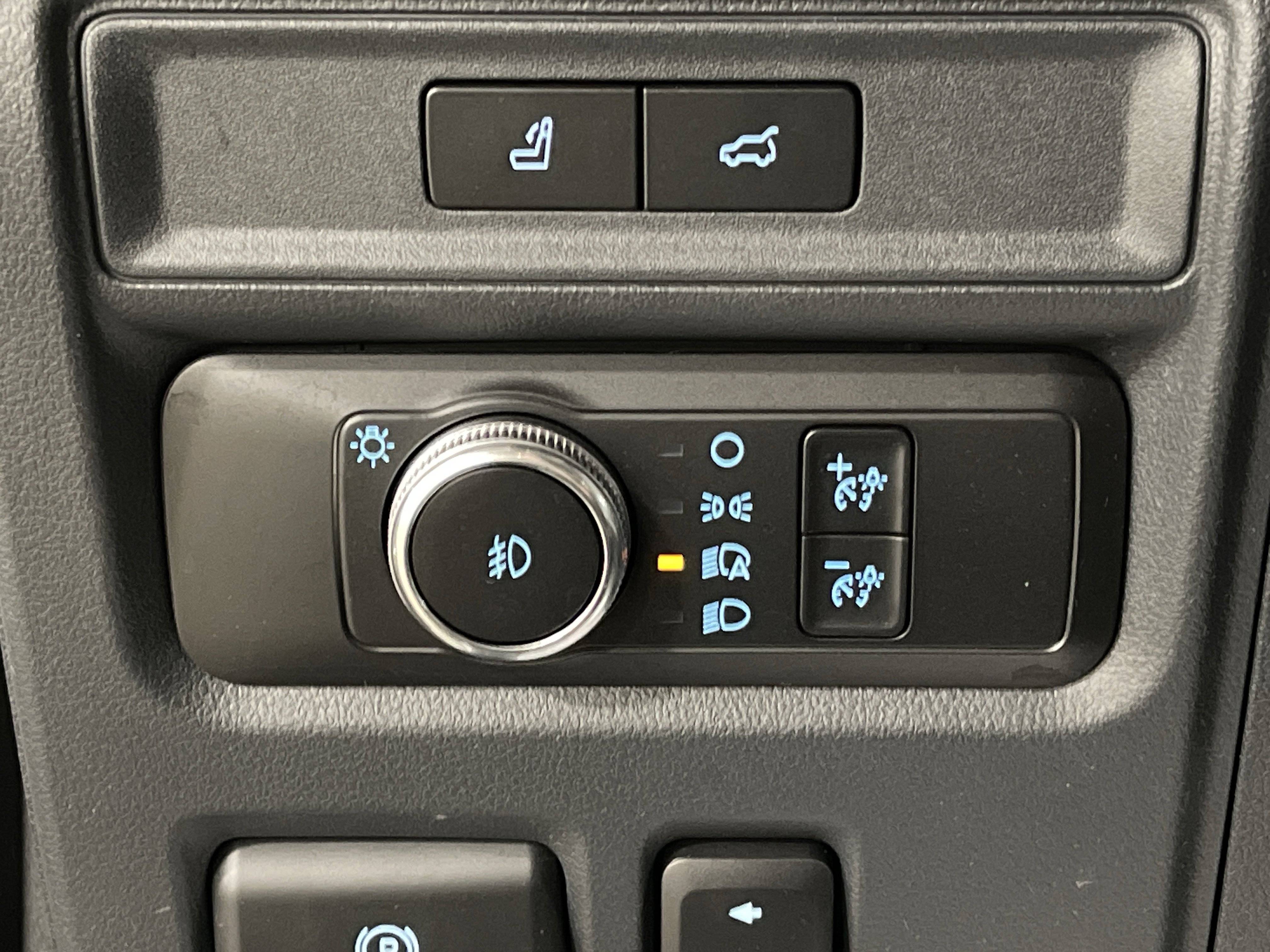 Used 2022 Ford Expedition Max Limited image 22