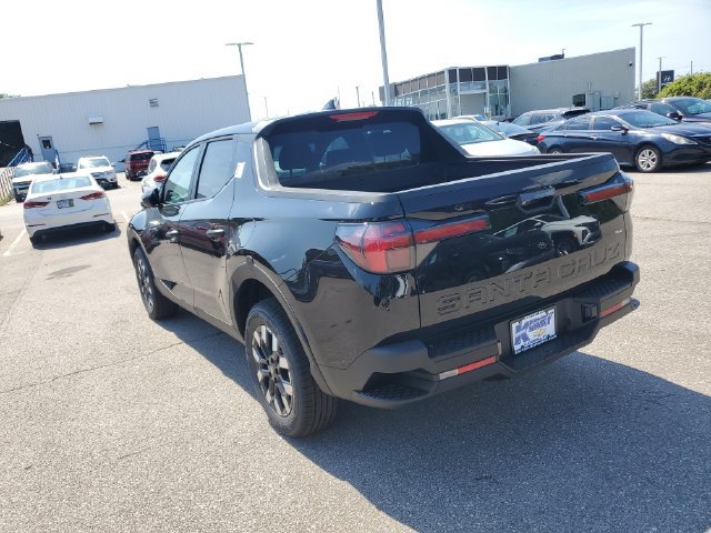 New 2027 Hyundai Santa Cruz SE AWD/4WD image 3