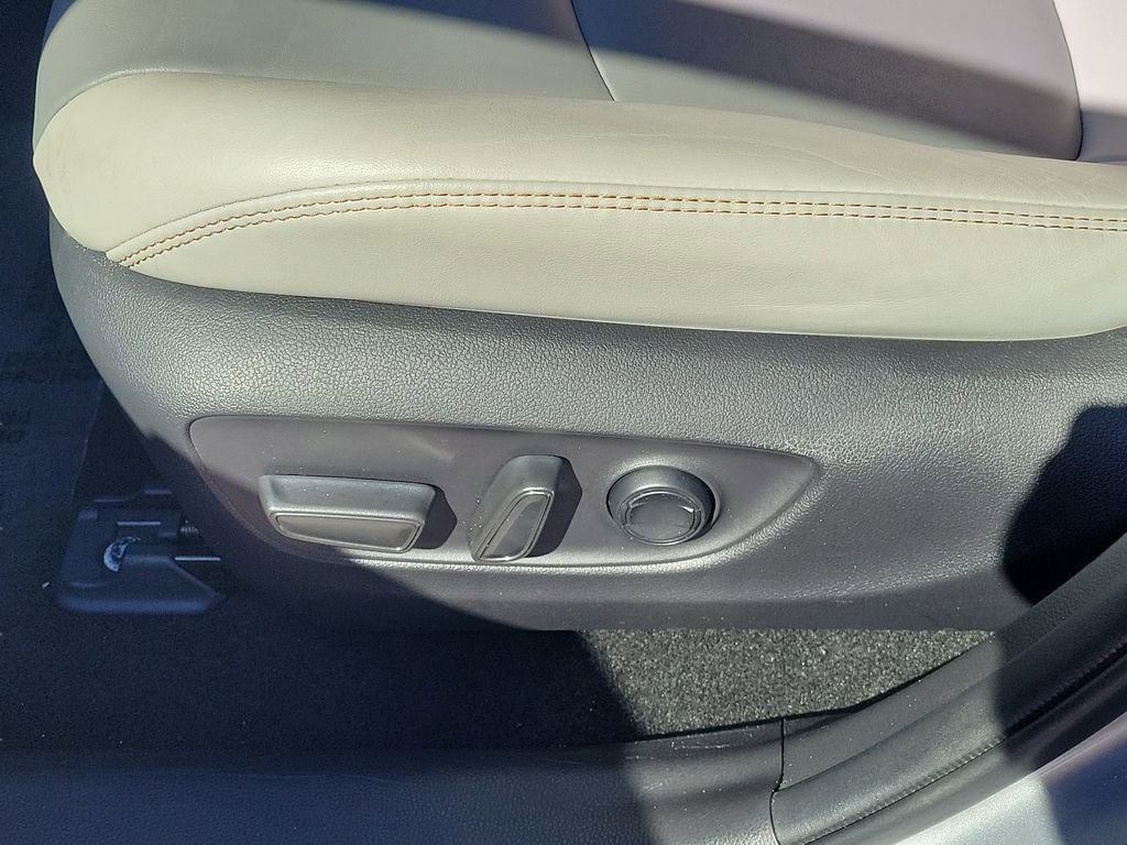 Certified 2023 Toyota RAV4 XLE Premium image 27