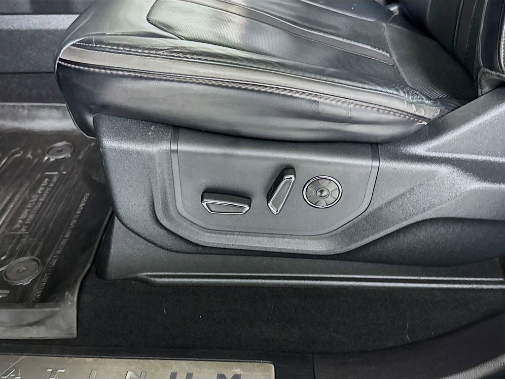 Used 2019 Ford F350 Platinum w/ Platinum Ultimate Package image 23