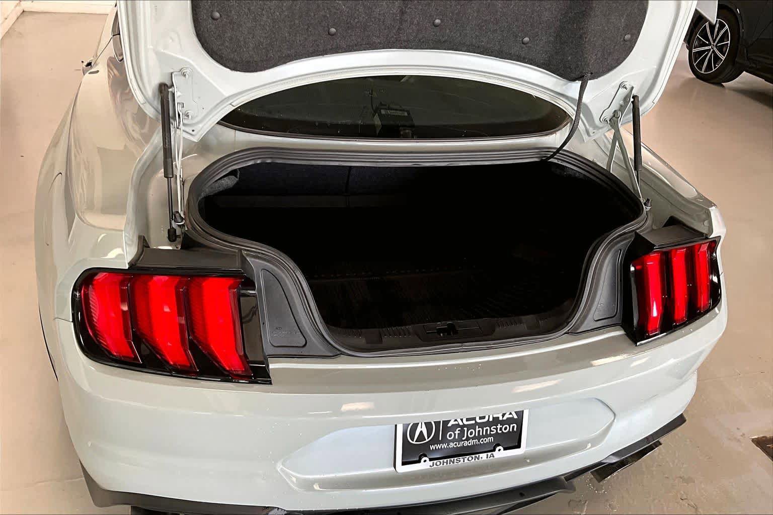 Used 2021 Ford Mustang Mach 1 w/ Mach 1 Handling Package RWD image 16