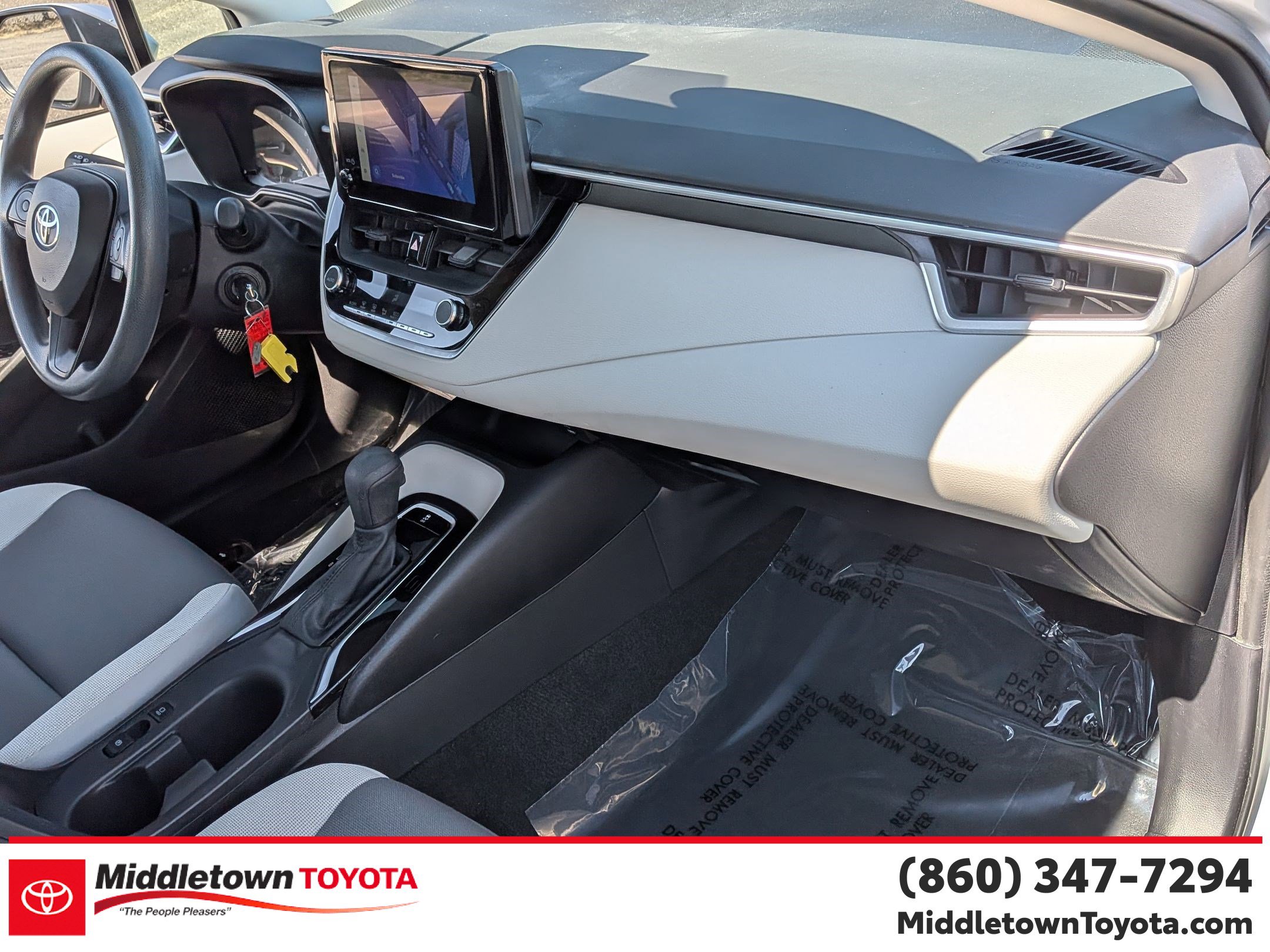 Used 2023 Toyota Corolla LE image 38