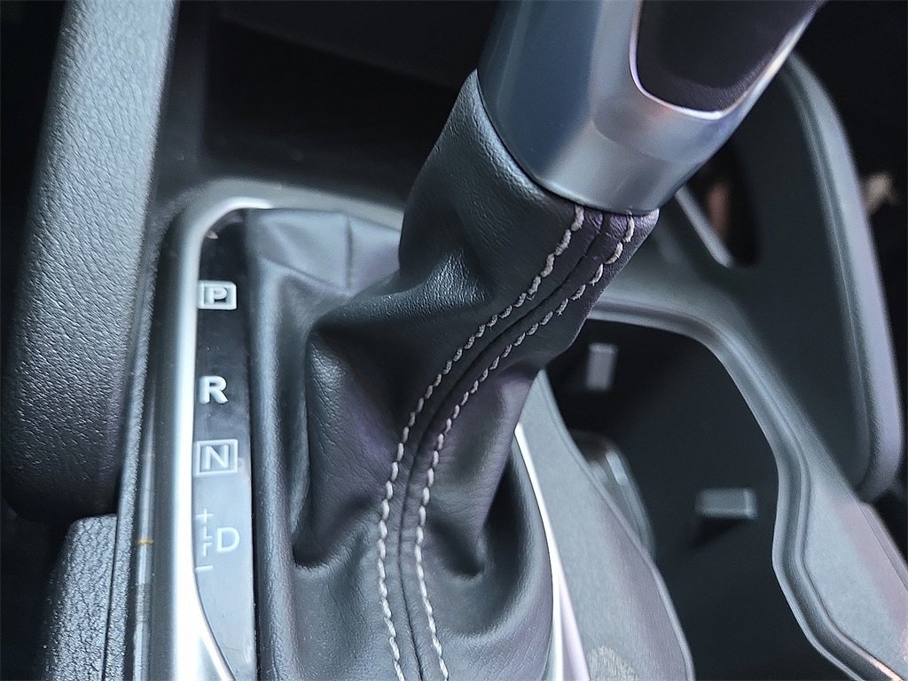 Used 2024 Nissan Frontier SV w/ SV Convenience Package image 8