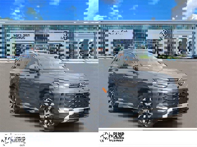 New 2025 Volkswagen Tiguan SE