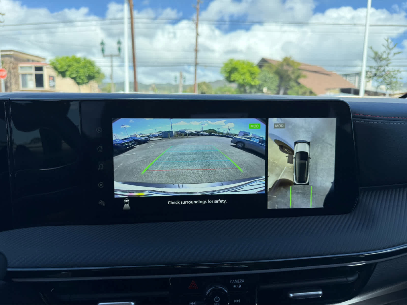 Used 2025 Nissan Kicks SR image 8