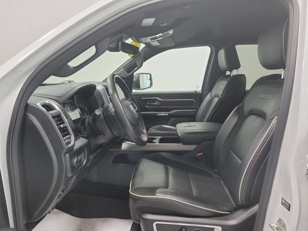 Used 2023 RAM 1500 Laramie AWD/4WD image 2