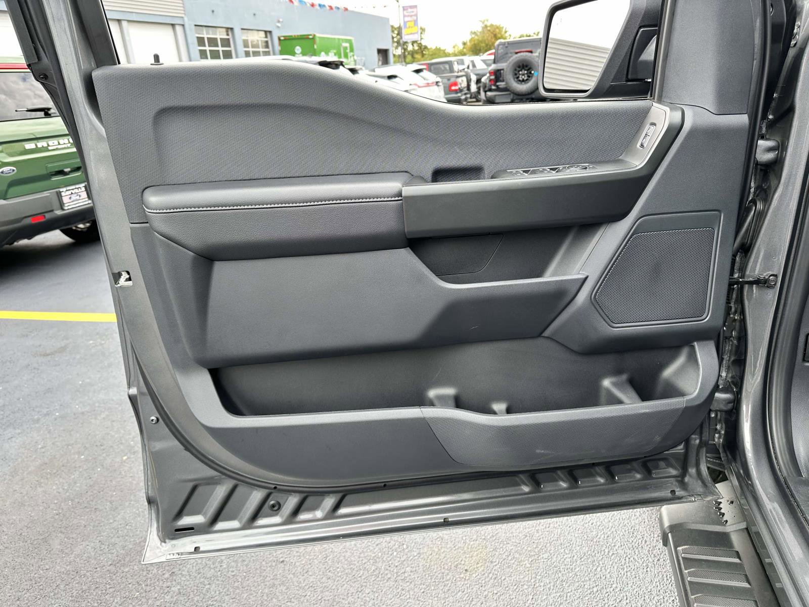 Used 2025 Ford F150 STX w/ STX Black Appearance Package image 9