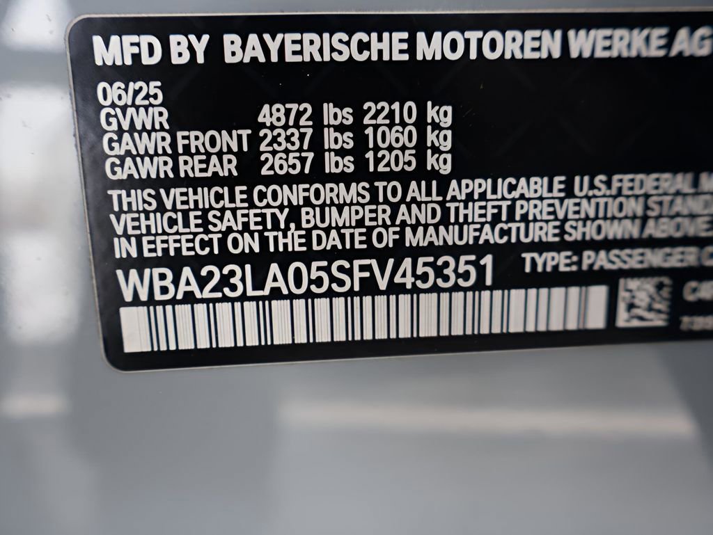 Used 2025 BMW 330i xDrive Sedan AWD/4WD image 43