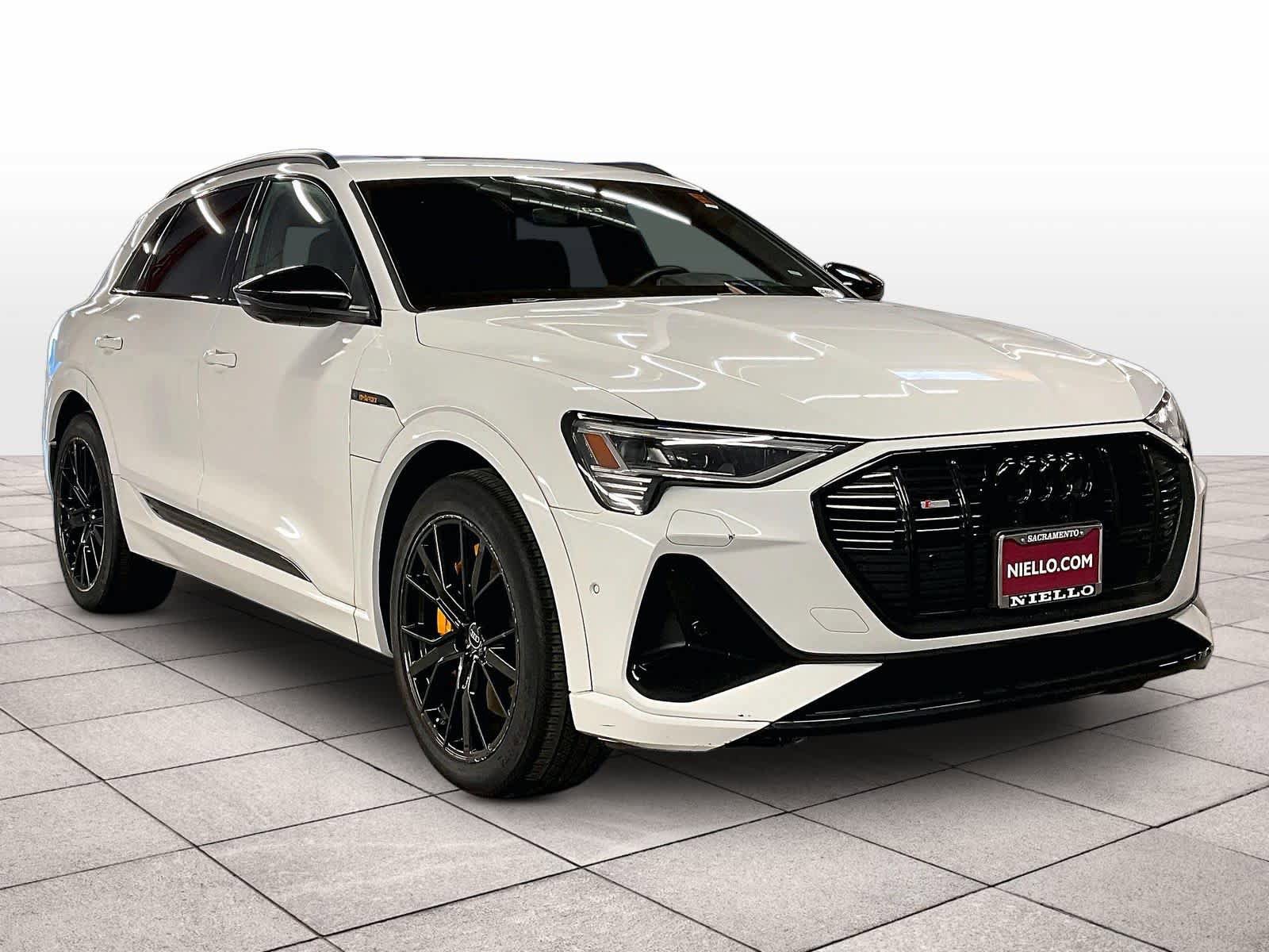 Certified 2023 Audi e-tron Chronos w/ Chronos Package AWD/4WD image 2