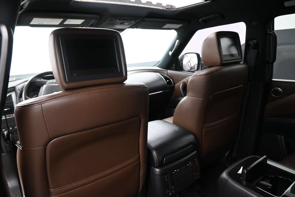 Used 2020 Nissan Armada Platinum w/ Platinum Reserve Package RWD image 18