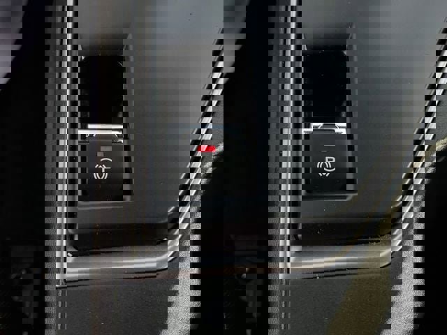 Certified 2025 Subaru Impreza 2.0i Sport image 29