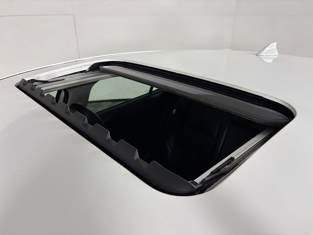 Used 2018 MAZDA MAZDA3 Touring FWD image 22