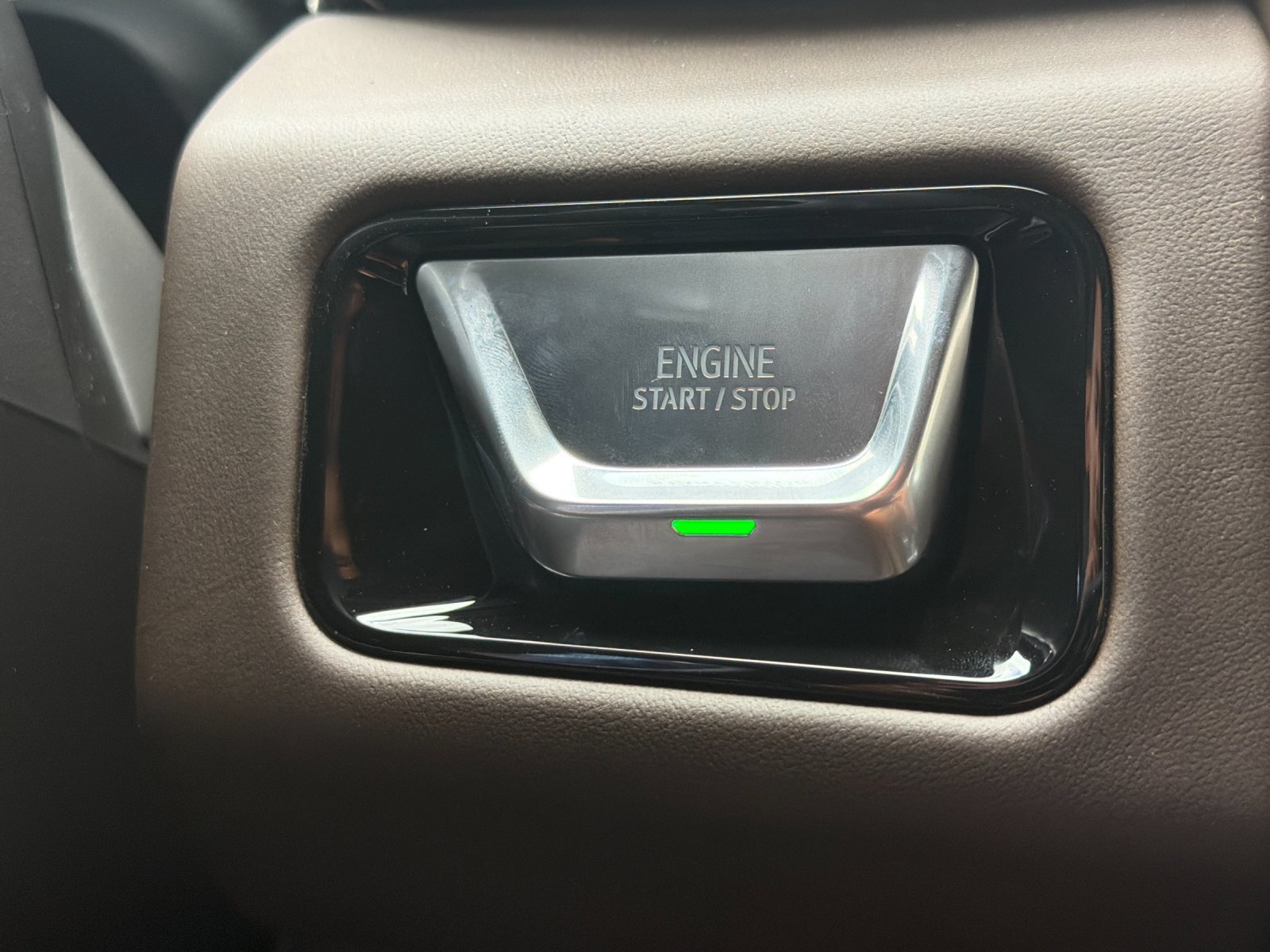 New 2026 GMC Yukon XL Denali Ultimate AWD/4WD image 23