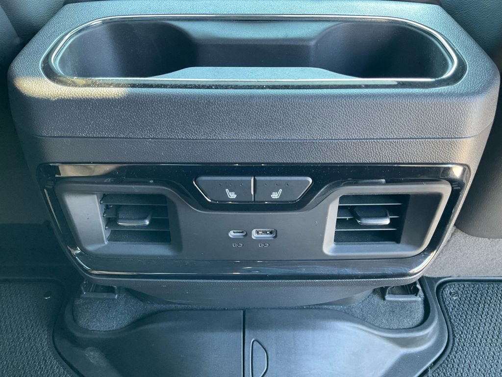 Used 2024 GMC Sierra 1500 AT4X image 23