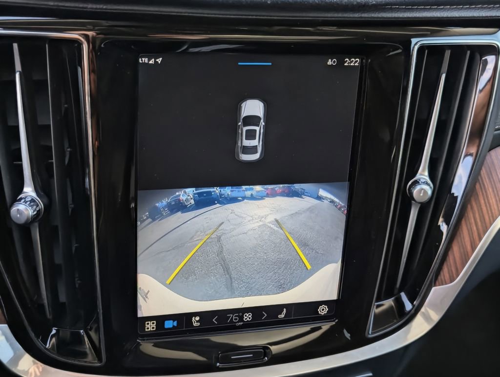 Used 2024 Volvo S60 B5 Ultimate image 17