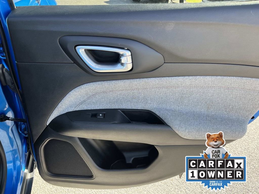 Used 2022 Jeep Compass Latitude image 16