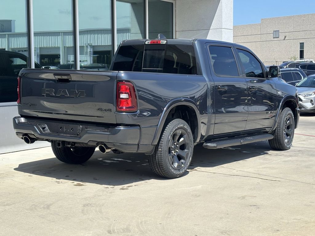 New 2026 RAM 1500 4x4 Crew Cab image 3
