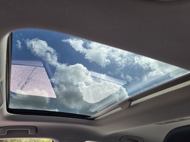 Used 2023 Volkswagen Jetta SEL image 17