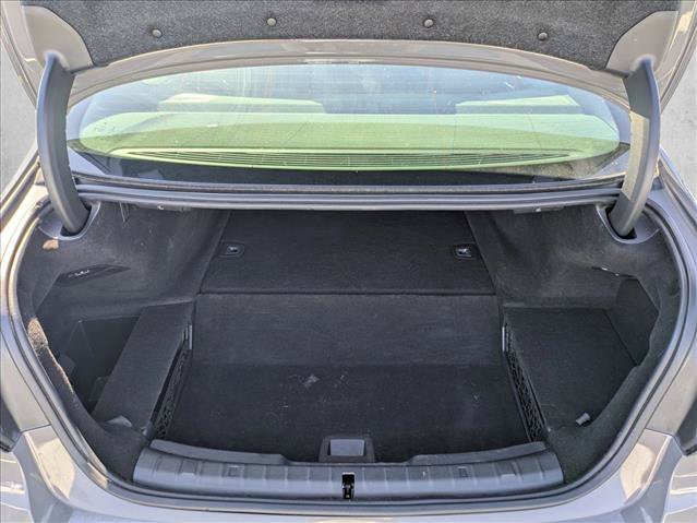 Used 2021 BMW 530e w/ Premium Package RWD image 6