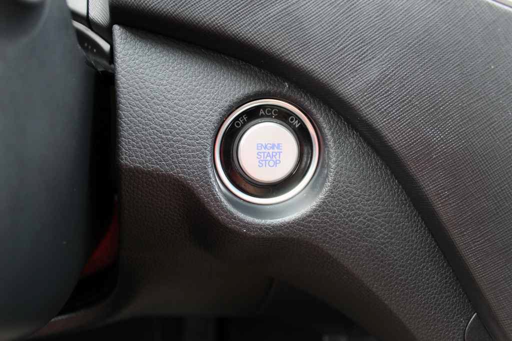Used 2017 Hyundai Santa Fe Sport FWD image 20