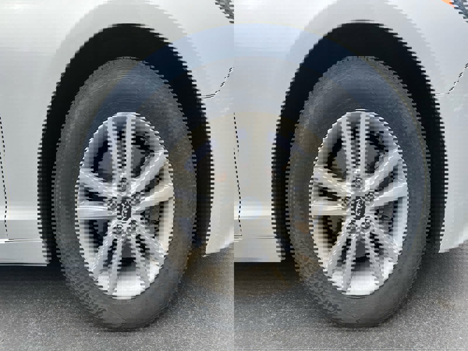 Used 2015 Hyundai Sonata SE w/ Option Group 09 image 16