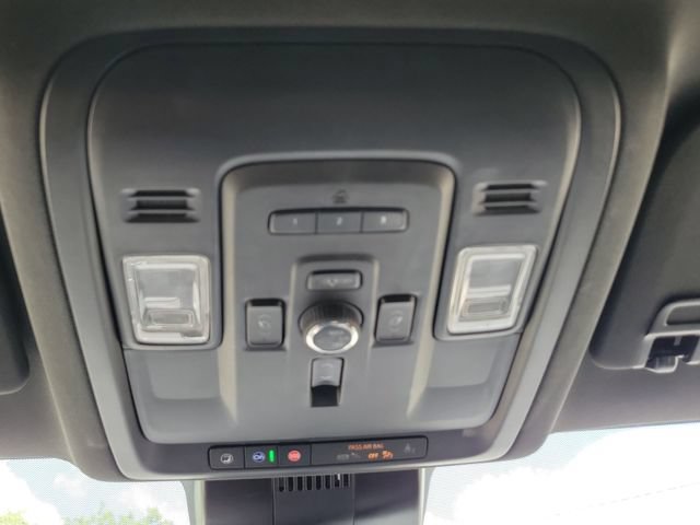 Certified 2023 Chevrolet Suburban LT w/ Luxury Package RWD image 53