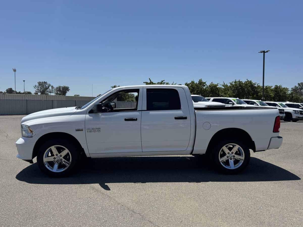 Used 2015 RAM 1500 Express AWD/4WD image 7