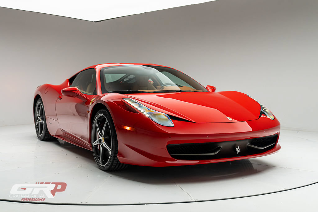 Used 2013 Ferrari 458 Italia Coupe RWD image 1